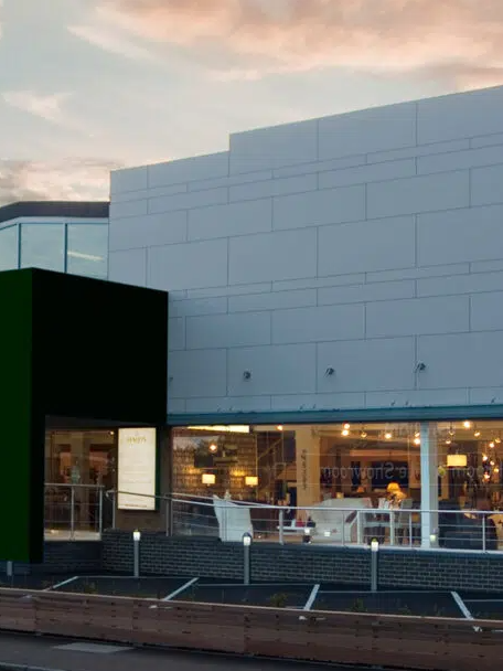 Lenleys-store
